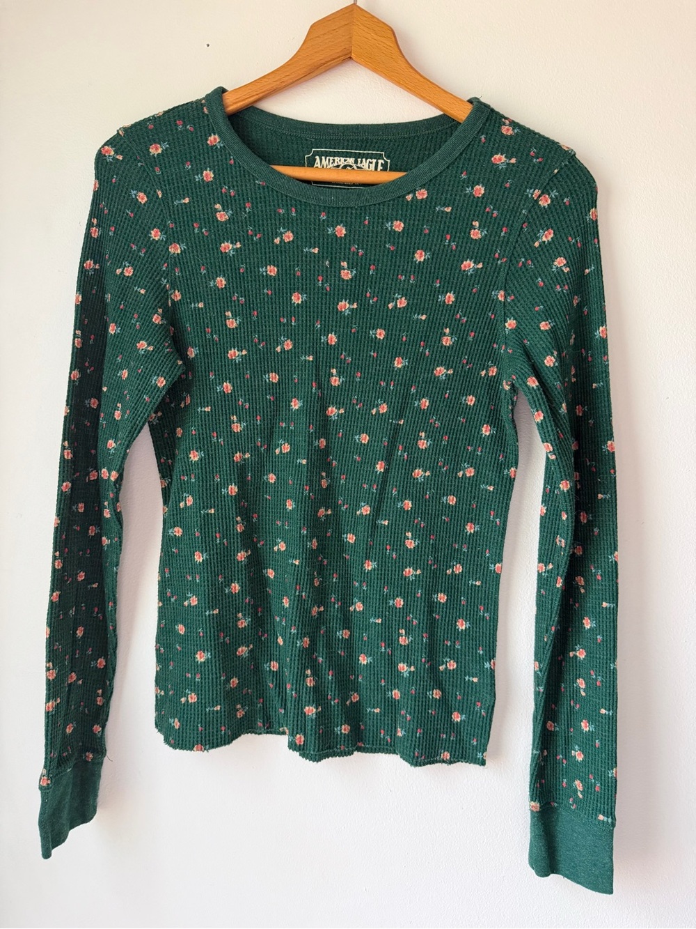 American Eagle Outfitters Dark Green Long-Sleeve Floral Thermal Top